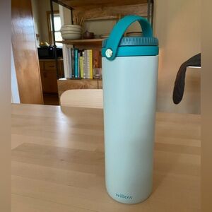 Willow Portable Breast Milk Cooler - Teal